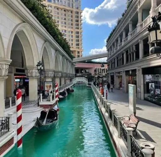 Venezia Mega Outlet,Shopping Mall,Istanbul,Luxury With View